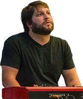 Nick Vasquez在Piano手机尺寸